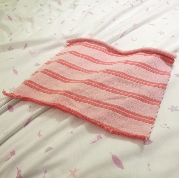 FREE cloth for wiping ice skate blades or others - Picture 2 of 3